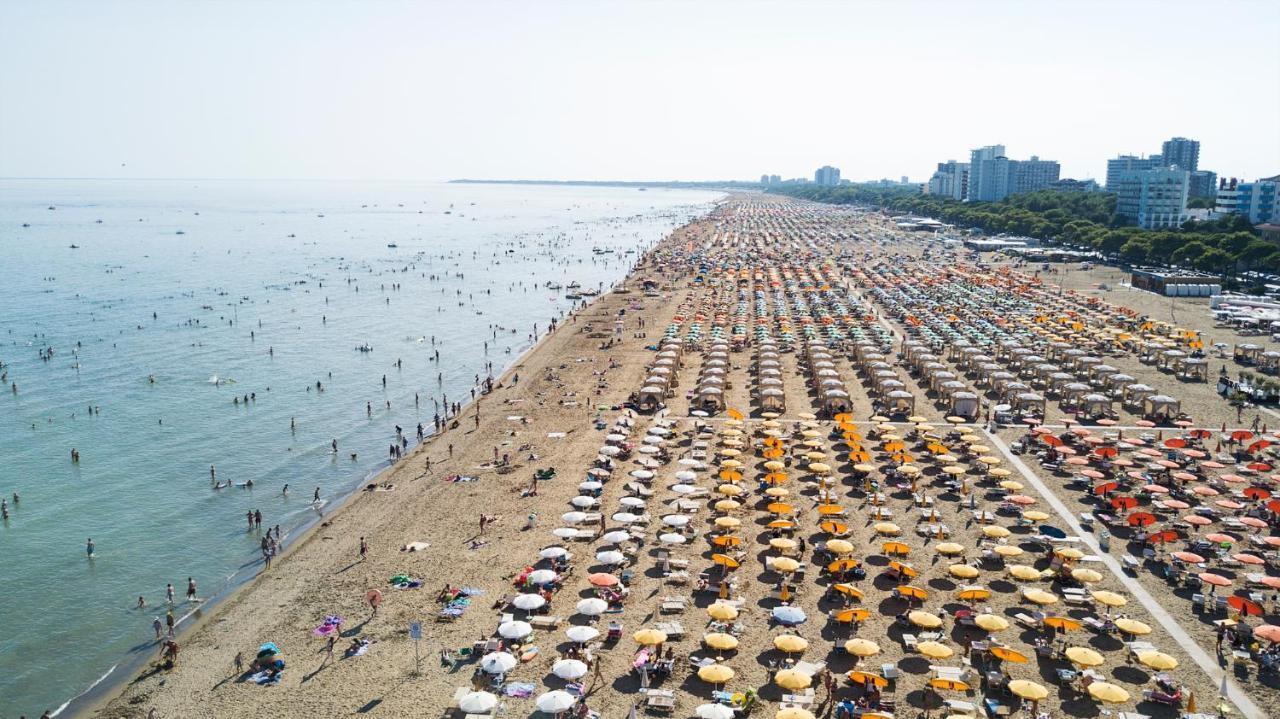 Appartamenti Villaggio Giardino Lignano Sabbiadoro Buitenkant foto